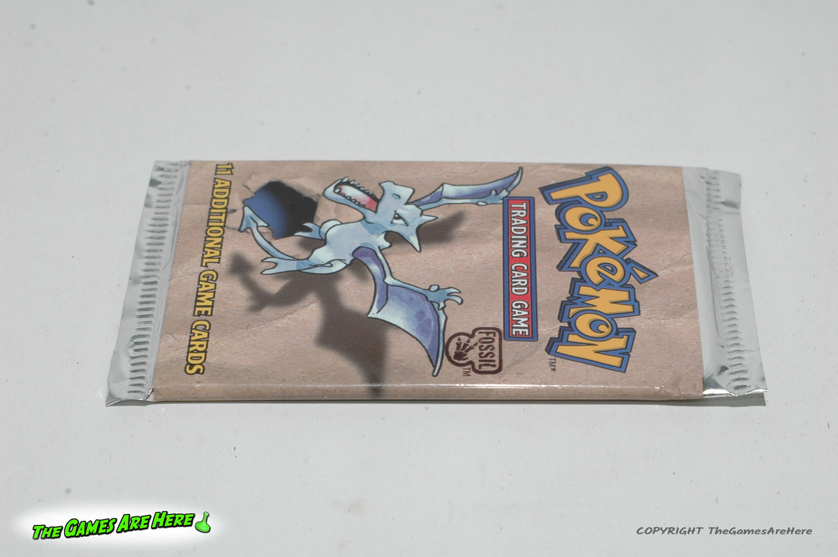 pokemon fossil american trading card game booster pack Pokemon Trading Card Game Booster Pack Fossil Aerodactyl Art
